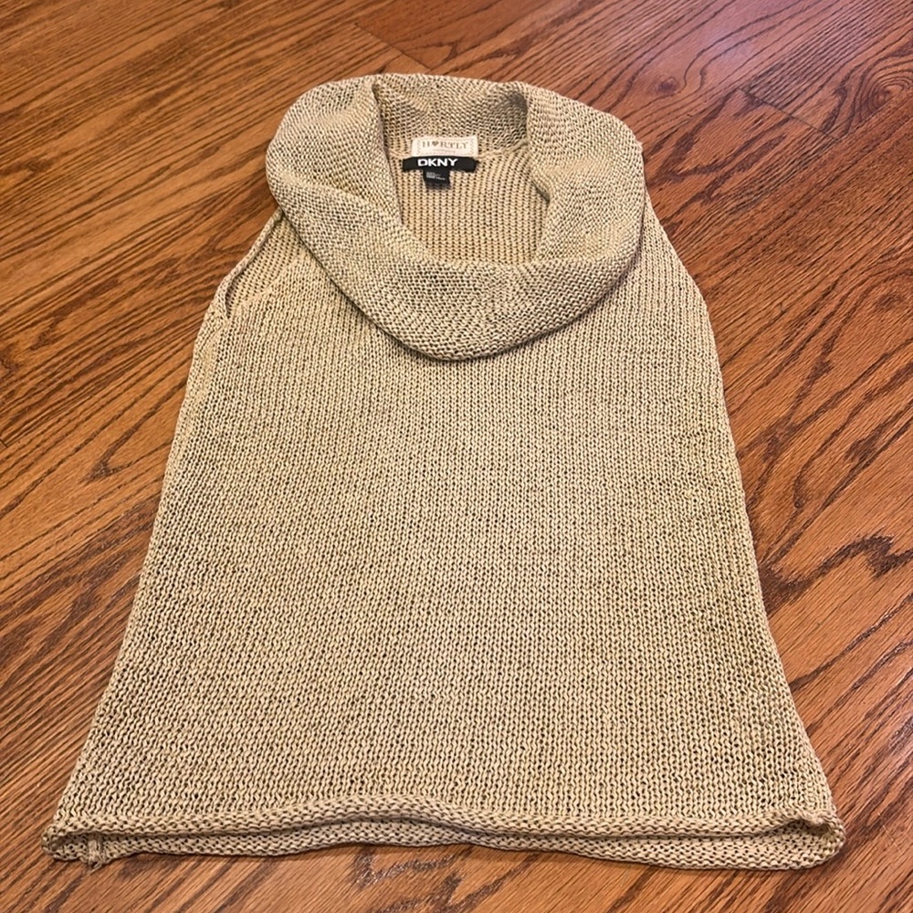 DKNY Cream Sleeveless Knit Top